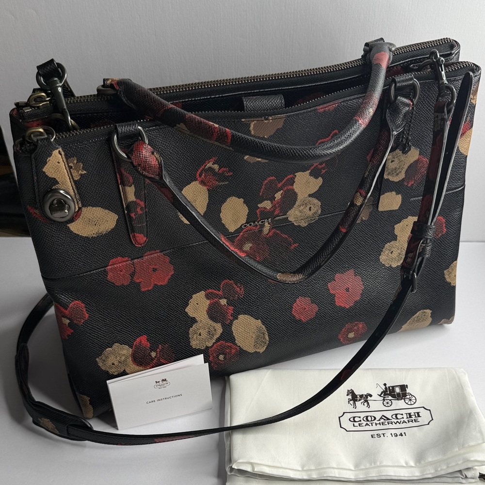 RARE Vintage COACH Borough Black,Red,Tan Floral Turnkey Crossbody Satchel #33608 - Picture 5 of 16